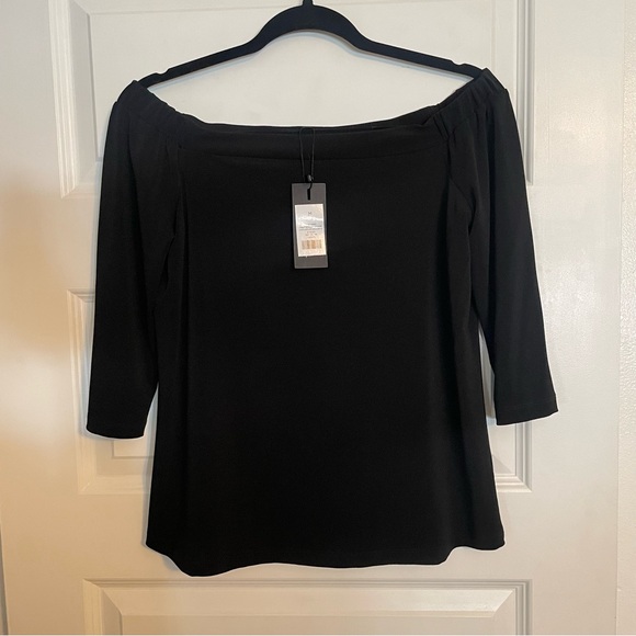 Off the shoulder top - Picture 1 of 4